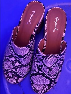 Qupid Snake-Print Open-Toe Mules in Black and White